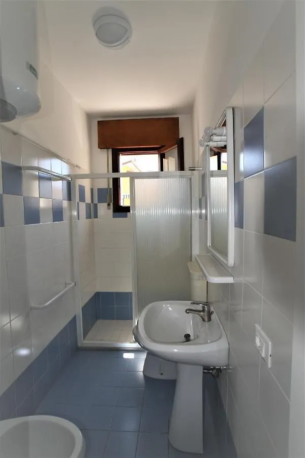 Condominio Michelangelo Lido di Jesolo 0*,